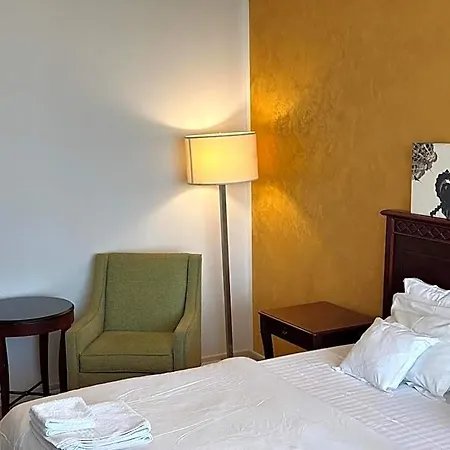 Отель Splendid Эфорие-Суд
